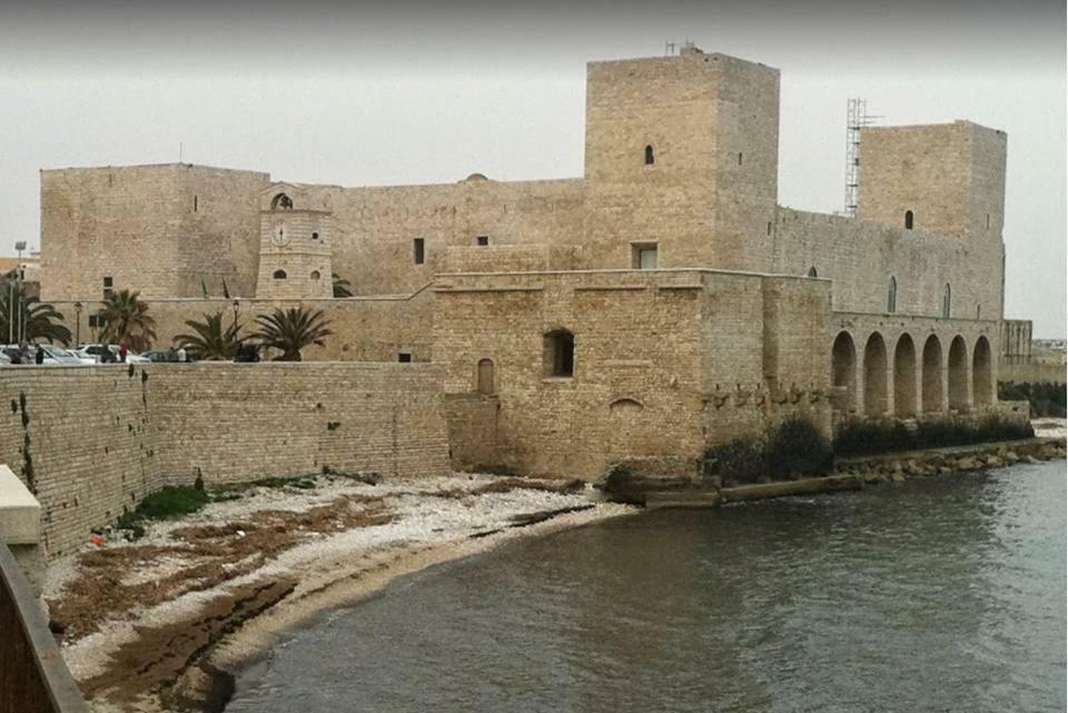 Affittacamere La Cattedrale Sul Mare Trani Eksteriør bilde